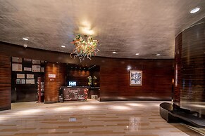 Renaissance Shanghai Yu Garden Hotel on the Bund