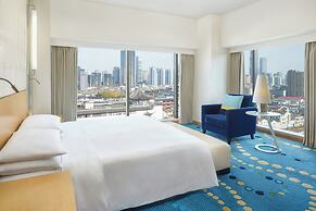 Renaissance Shanghai Yu Garden Hotel on the Bund