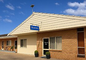Bayview Motor Inn