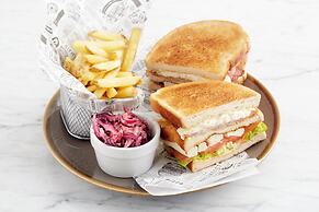 Holiday Inn Norwich City by IHG