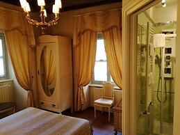 Ai Savoia B&B - Guest House