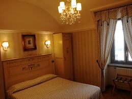 Ai Savoia B&B - Guest House