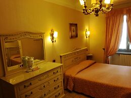 Ai Savoia B&B - Guest House