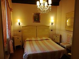 Ai Savoia B&B - Guest House