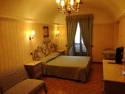 Ai Savoia B&B - Guest House