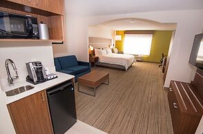 Holiday Inn Express Hotel & Suites Hinton by IHG