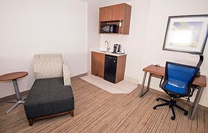 Holiday Inn Express Hotel & Suites Hinton by IHG