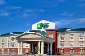 Holiday Inn Express Hotel & Suites Hinton, an IHG Hotel