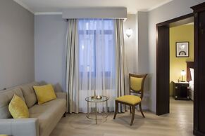 Hotel Venezia by ZEUS International