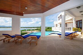 Sheriva Luxury Villas and Suites