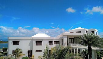 Sheriva Luxury Villas and Suites