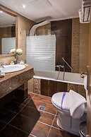 Peridis Family Resort