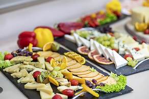 Peridis Family Resort