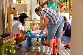 Peridis Family Resort