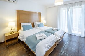 Peridis Family Resort