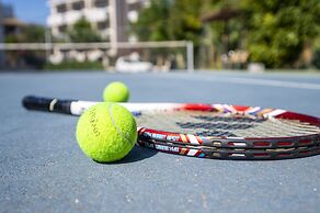 Peridis Family Resort