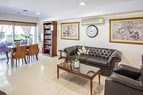 Peridis Family Resort