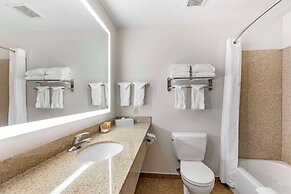 Comfort Inn & Suites Glenwood Springs On The River