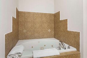 Comfort Inn & Suites Glenwood Springs On The River