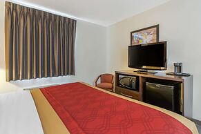 Econo Lodge Inn & Suites Fairgrounds