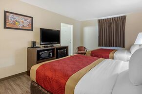 Econo Lodge Inn & Suites Fairgrounds