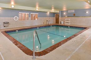 Holiday Inn Express & Suites Lacey – Olympia by IHG