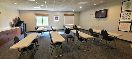 Holiday Inn Express Hotel & Suites Logansport by IHG