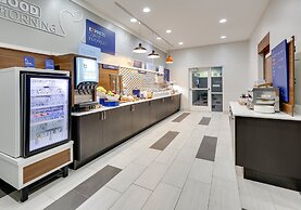 Holiday Inn Express Hotel & Suites Cleburne by IHG