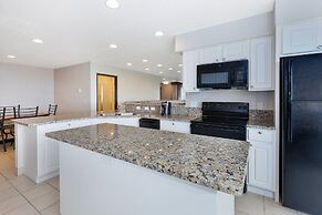 Holiday Inn Express & Suites Petoskey by IHG