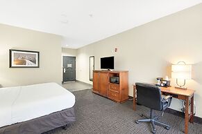 La Quinta Inn & Suites by Wyndham Houston Hobby Airport