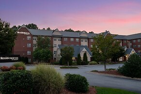 Residence Inn by Marriott Greensboro Airport