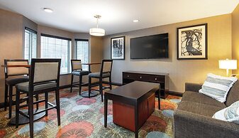 Staybridge Suites Fairfield Napa Valley Area by IHG