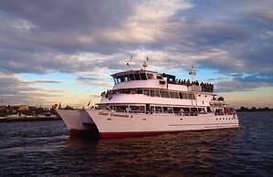 Holiday Inn Express & Suites North Bay by IHG