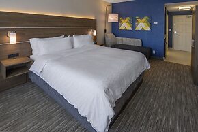 Holiday Inn Express & Suites North Bay by IHG