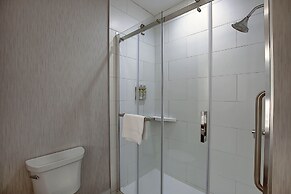 Holiday Inn Express Airport-Calgary by IHG