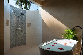 Bandos Maldives - One Way Transfer FREE for stays from 1st May till 30