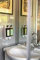 Pergola Boutique Hotel