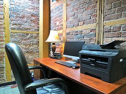 The Murray Premises Hotel