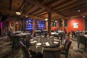 The Murray Premises Hotel