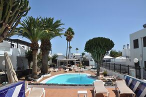 Apartamentos Los Tulipanes