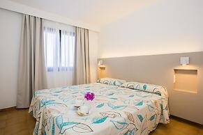 Apartamentos Los Tulipanes