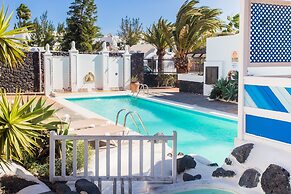 Apartamentos Los Tulipanes