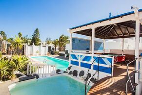 Apartamentos Los Tulipanes