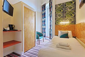 OYO The Southcliff Hotel