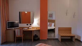 Hotel Romanisio