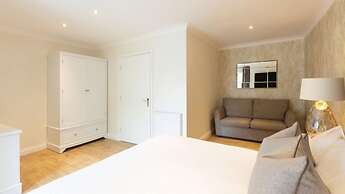 Bartle Hall Country Hotel