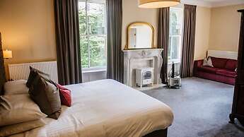 Bartle Hall Country Hotel