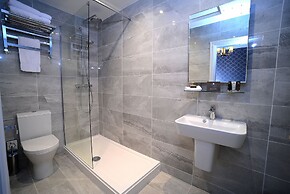 Bartle Hall Country Hotel