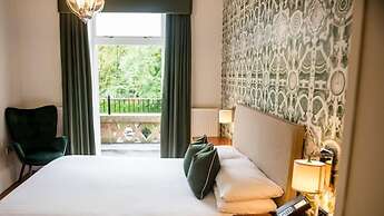 Bartle Hall Country Hotel