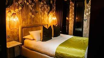 Bartle Hall Country Hotel